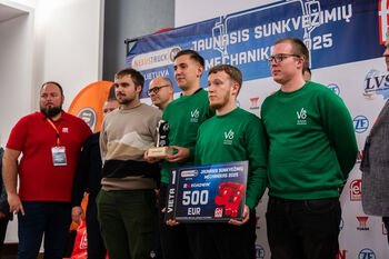 Jaunimas, kurio laukia rinka: kodėl sunkvežimių mechaniko profesija tampa vis svarbesnė