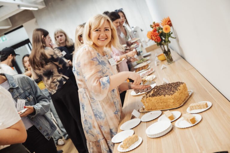 VDU Užsienio kalbų instituto direktorė dr. Teresė Ringailienė: užsieniečiams mūsų kalba – įdomi ir unikali