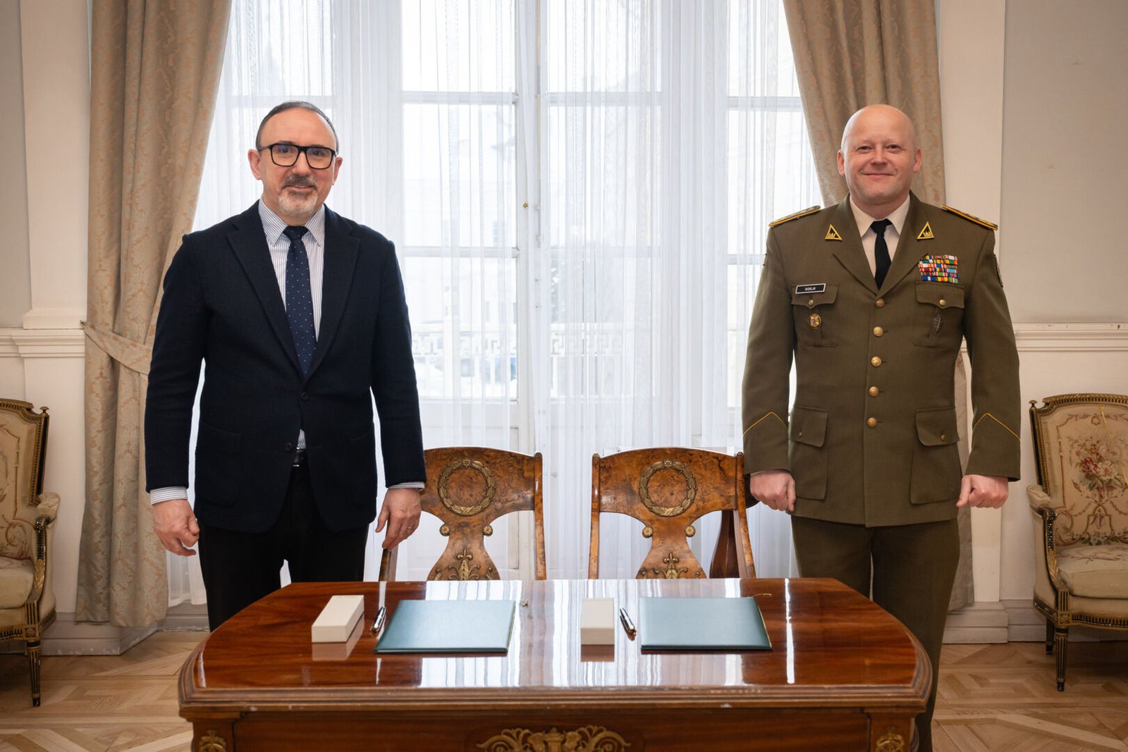 Lietuvos nacionalinis dailės muziejus ir Lietuvos šaulių sąjunga pasirašė naują bendradarbiavimo sutartį