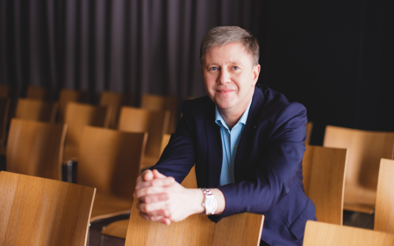 Regionai grįžta į žaidimą: stiprėja pramonė, bet darbdaviams prireiks daugiau nei atlyginimo