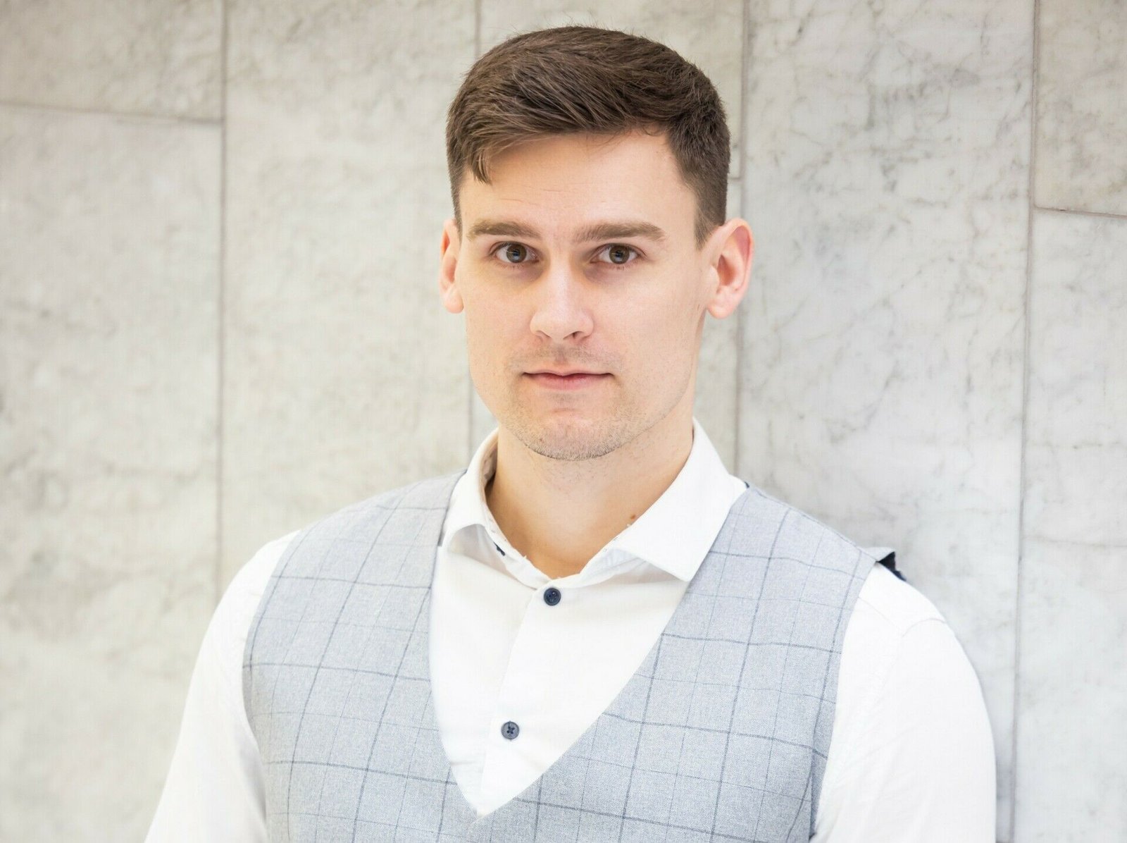 Gydytojas toksikologas papasakojo, kuo pavojinga negydoma priklausomybė: kenkia ne tik sveikatai