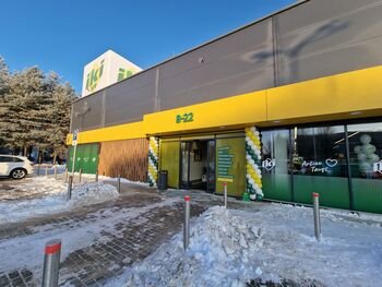 „Iki“ atidarė naują parduotuvę Rokiškyje – pirkėjų akį trauks neįprastas akcentas