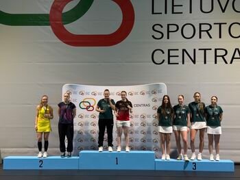 „Capital Badminton Club“ moterų komandos dominavimas – naujas Lietuvos badmintono standartas