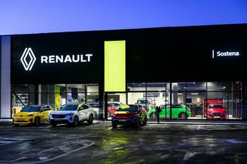 „Sostena“ Kaune atidarė naują saloną – moderniausius „Renault“ ir „Dacia“ namus Baltijos šalyse