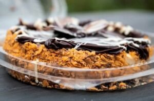 Bulvių traškučių fenomenas: paaiškino, kodėl pradėjus valgyti sunku sustoti