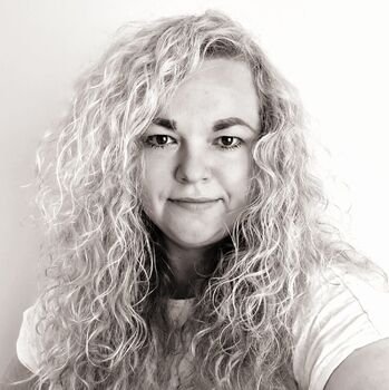 Pasidalijo būdu, kaip neprarasti energijos ir kūrybiškumo: į biurą grįžta su naujomis idėjomis