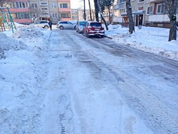 Po snygio daugiausia iššūkių – ne gatvėje, o kieme: kaip susitarti, kad išvažiuoti būtų įmanoma