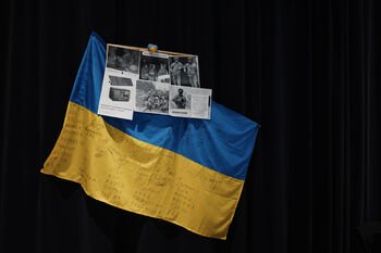 Vilniaus knygų mugė skaičiuoja ketvirtuosius karo Ukrainoje metus:  visada liks vieta, kurią palietė karas