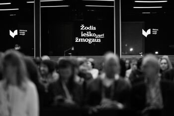 26-oji Vilniaus knygų mugė atidaryta: „Žodis ieško savo žmogaus“ – būtinybė, o ne metafora