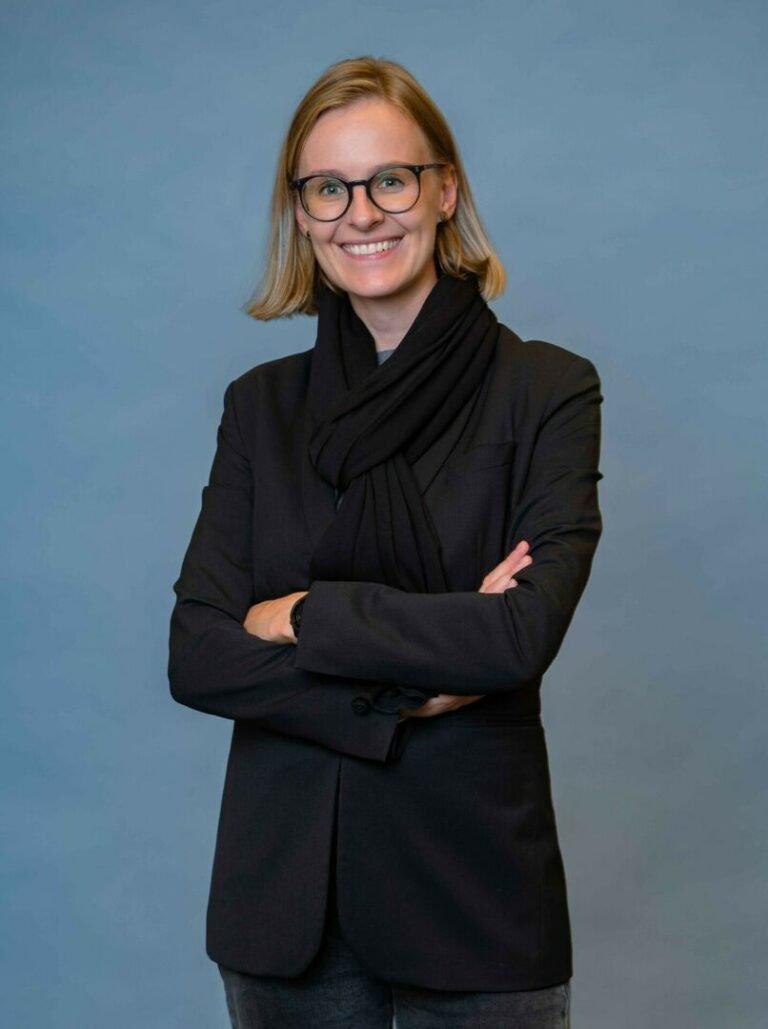 Sukčiai pernai iš gyventojų ir įmonių siekė išvilioti beveik 60 mln. eurų