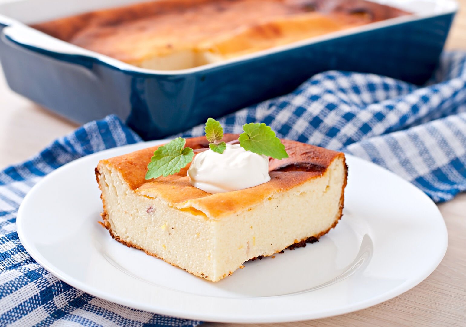 Žiemos jaukumui – vaikystę primenantys lengvi ir nebrangūs receptai iš varškės: ypatingai skanūs ir kupini baltymų