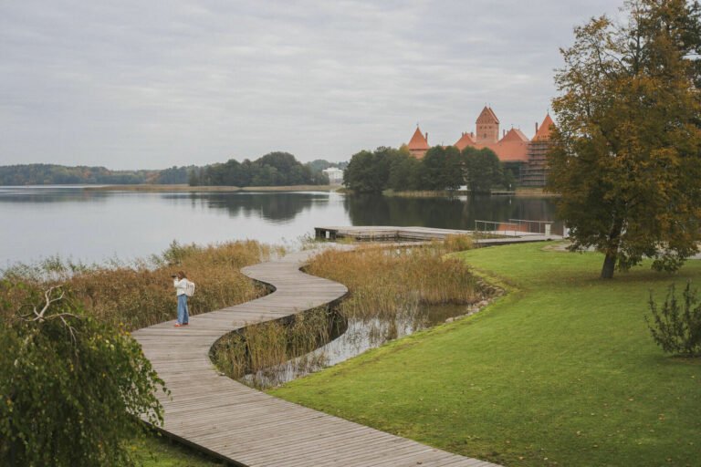 VšĮ „Keliauk Lietuvoje“ tyrimas atskleidė, kodėl turistai nori grįžti į Lietuvą