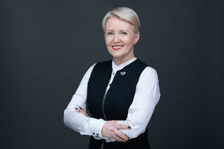 Finansų ekspertai gilino moterų finansines žinias ir skatino labiau savimi pasitikėti