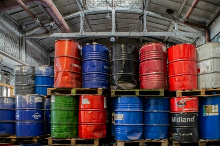 Lietuvoje „dingsta“ per 60 proc. panaudotos alyvos – ekspertai įžvelgia nelegalų deginimą