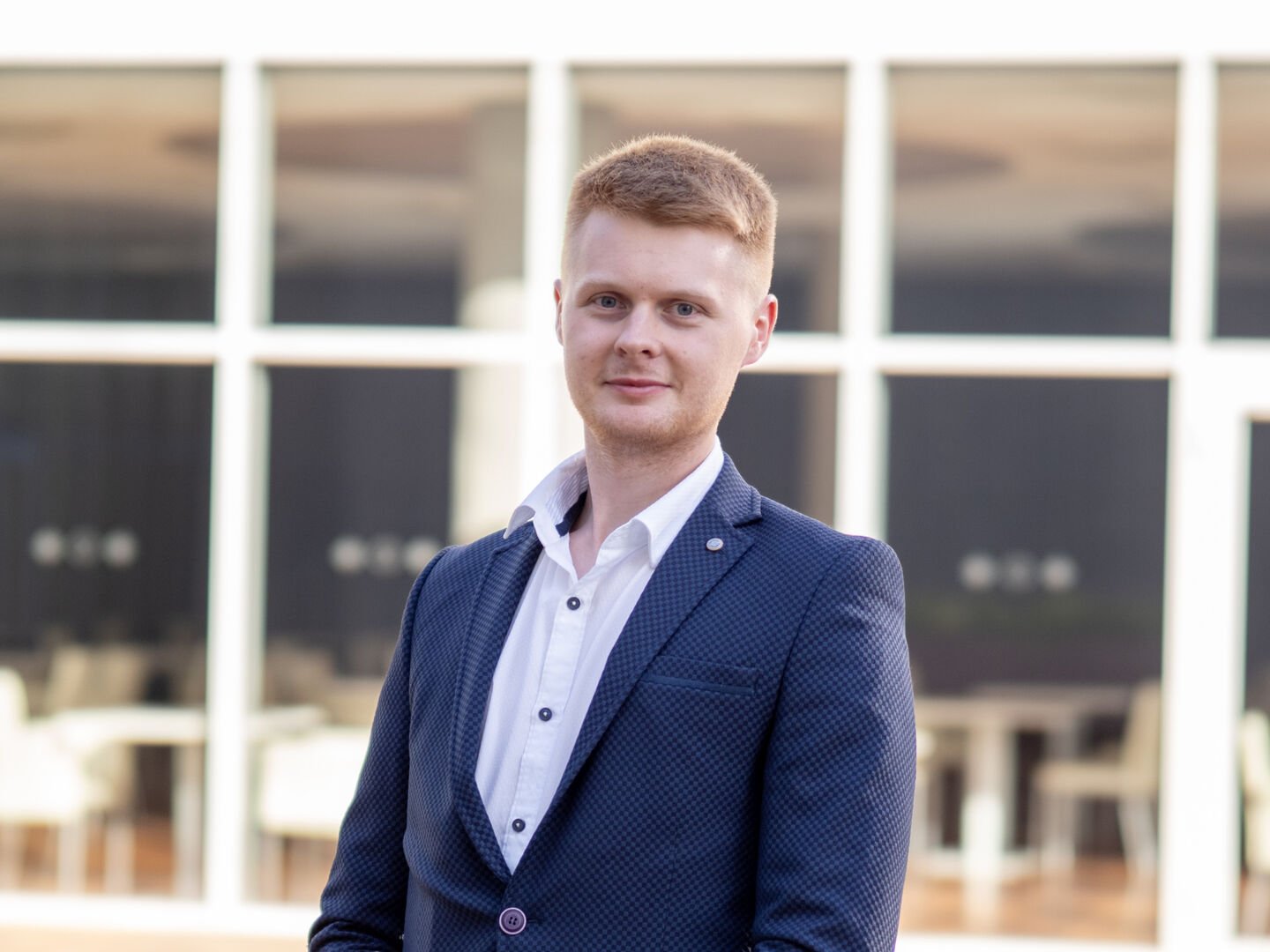 Romantiški pokalbiai su dirbtiniu intelektu: kur baigiasi intymumas ir prasideda rizika?