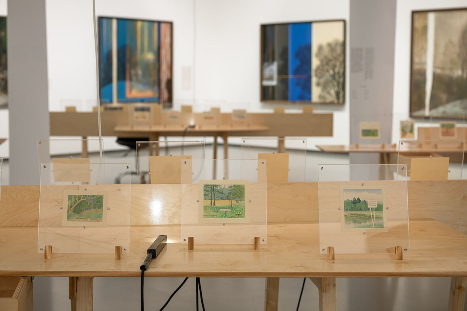 Atsisveikinant su paroda „Neįprastai daug šakelių“: renginių programa LNDM Nacionalinėje dailės galerijoje (Atnaujinta)