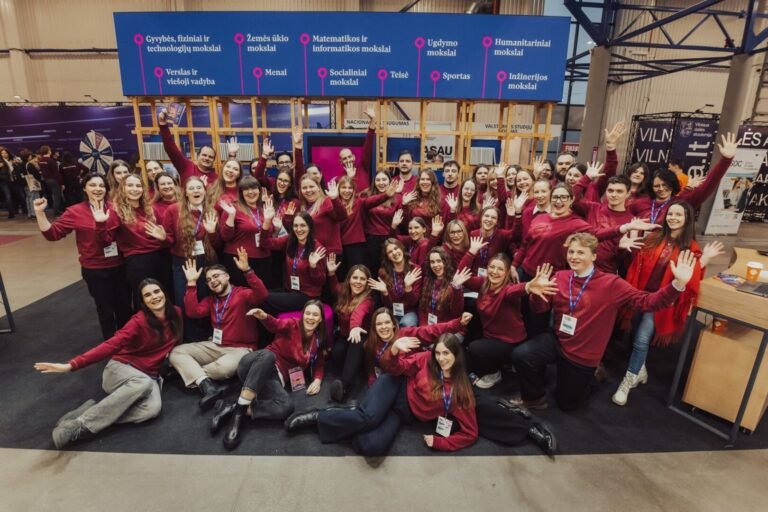 „Lietuvos aukštųjų mokyklų mugėje 2026“ – VDU studijos, patirtys ir inovacijos