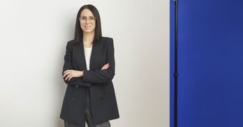 BMW atšaukia šimtus tūkstančių automobilių: kas sumoka už klaidas – gamintojas ar draudikas?