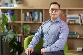 Ekspertas įspėja keliautojus – vienas nustatymas gali palikti be ryšio užsienyje