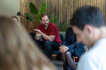 Didžiausia komandų problema – ne kompetencija: ekspertai įvardijo, kas stabdo pokytį