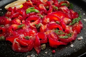 Karališkoji lašiša – karališkam Velykų stalui: nekasdieniški šventiniai receptai