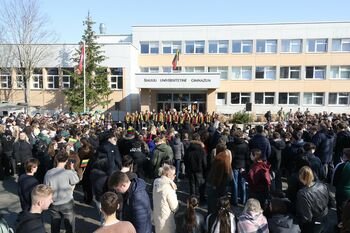 Šiaulių jaunimas jau švenčia Lietuvos nepriklausomybę (Atnaujinta)