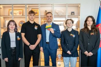 Trakų rajonas skiria 20 tūkst. eurų gabiems jaunuoliams: atrinkta 10 stipendijų gavėjų