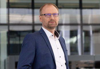 Prof. P. Pakutinskas: Lietuva – informacinių manipuliacijų paribys, kur botai išbando naujas taktikas