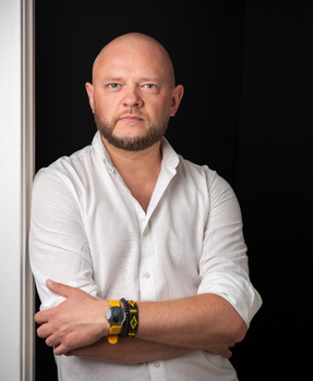 Patarė, kaip atsitraukti nuo socialinių tinklų: pradėkite nuo kelių paprastų įpročių