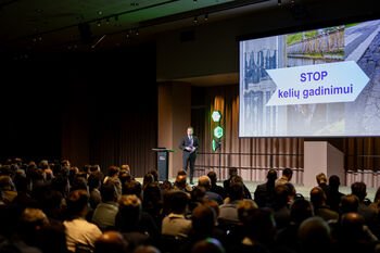 Pasirašomas memorandumas „STOP kelių gadinimui“