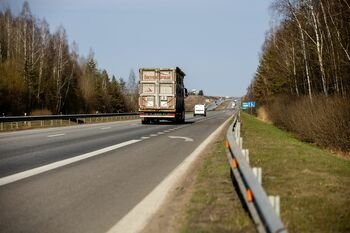 „Via Lietuva“ pradeda masinius automagistralių ir magistralinių kelių tvarkymo darbus: bus atnaujinama 170 km ruožų