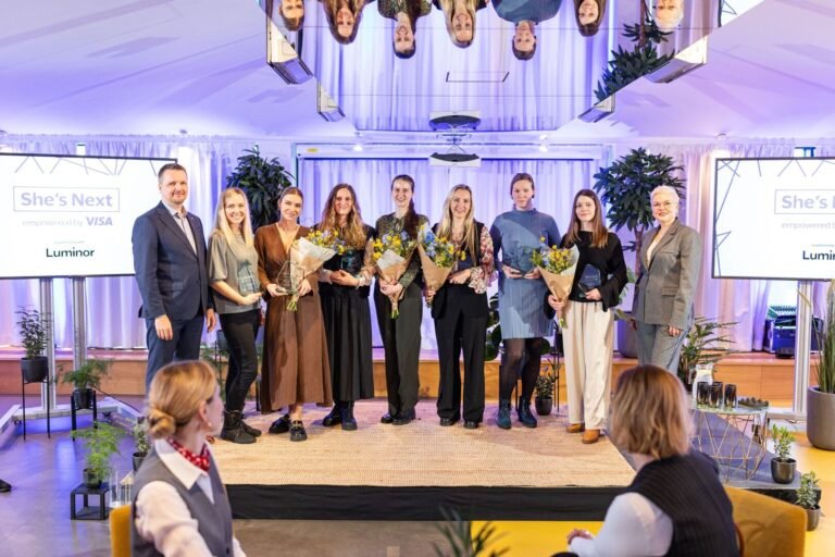 Moteris verslininkes kviečia pretenduoti į „She’s Next“ stipendijas: dviem įmonėms skirs po 10 tūkst. eurų