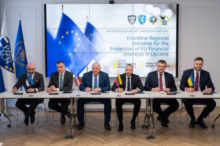 Kuriama regioninė antikorupcinė platforma Ukrainos atstatymo lėšų apsaugai