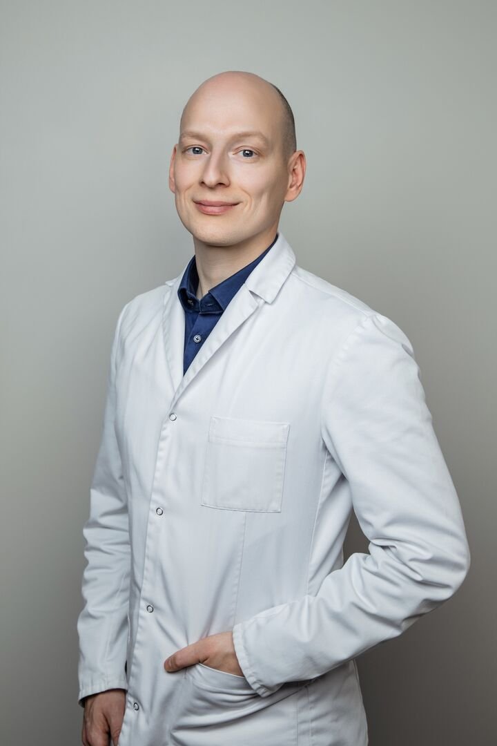 Sunegalavote vakare ar savaitgalį? Gydytojas įspėjo, kokius simptomus ignoruoti pavojinga