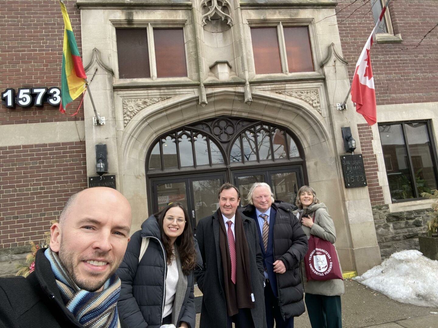 Siekdamas stiprinti ryšius su diaspora, VU rektorius prof. R. Petrauskas su delegacija lankėsi Kanadoje (Atnaujinta)