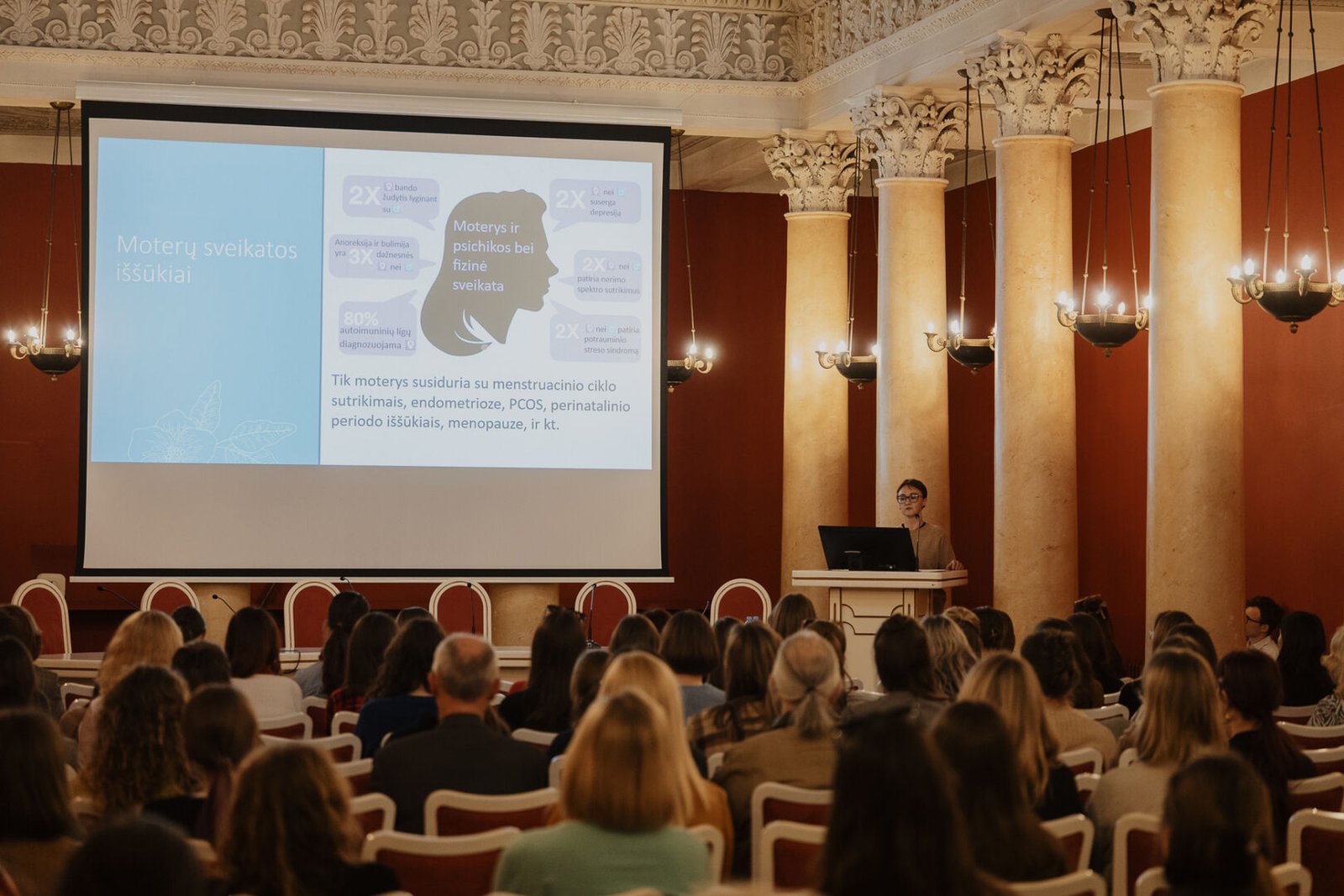 Kai hormonų svyravimai tampa rimtu iššūkiu: mokslininkai ragina daugiau kalbėti apie PMDS