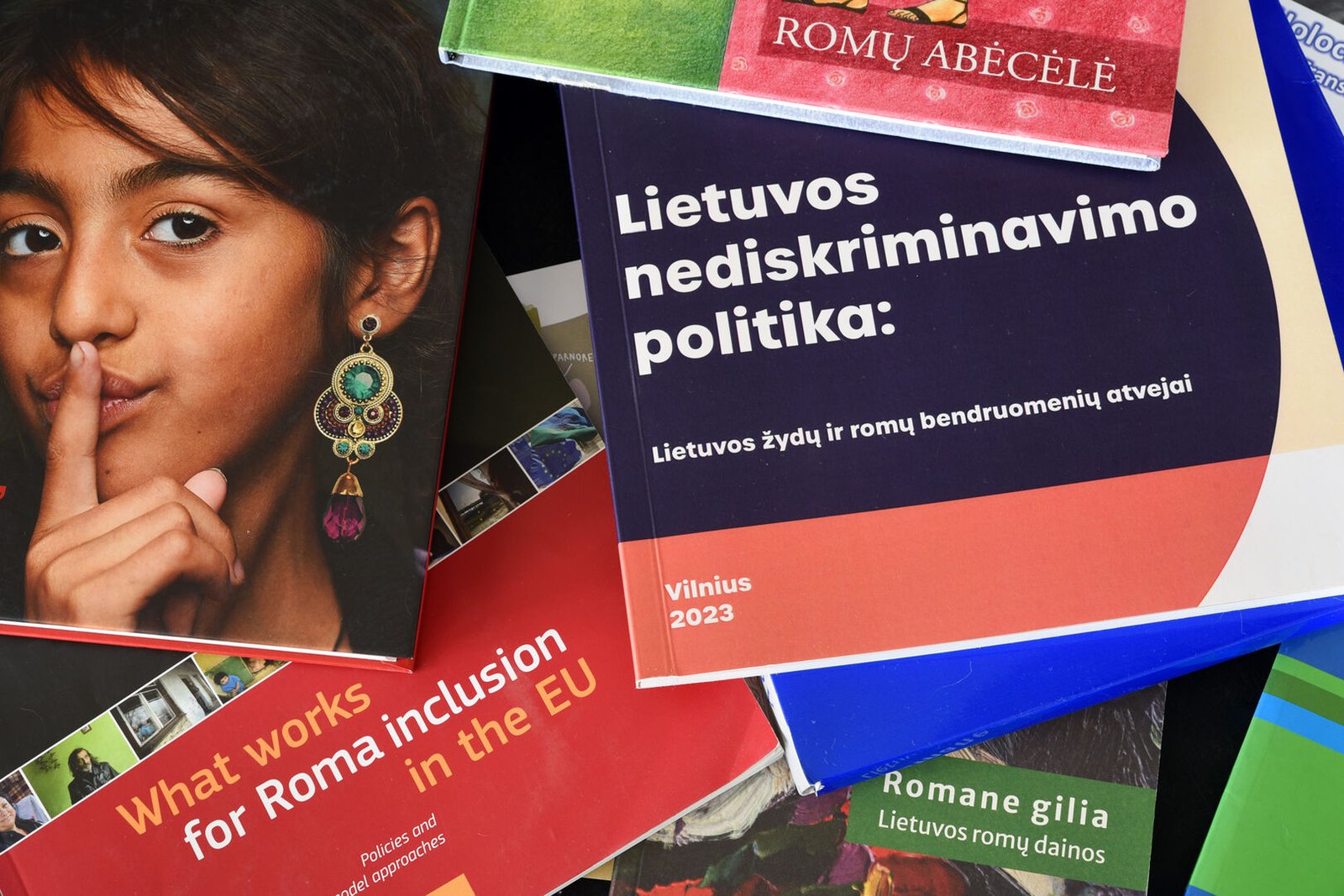 Tautinių mažumų departamentas ragina institucijas rinktis kalbą, kuri nediskriminuoja