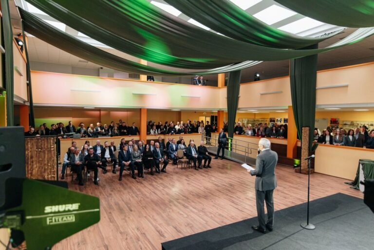 VDU Žemės ūkio akademijoje vykstanti paroda „Ką pasėsi... 2026“ – apie žmonių inovatyvumą ir technologijų galią