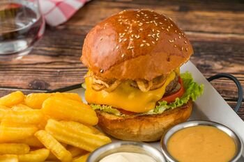 Pravers ir naujokams, ir patyrusiems grilintojams: 7 grilio sezono pradžios patarimai, kaip tinkamai išsirinkti kokybišką mėsą ir ją iškepti