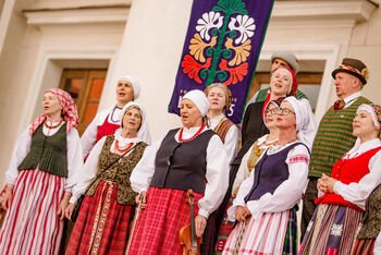 Etninės kultūros puoselėtojos Mildos Ričkutės 70-mečiui – koncertas „Septuaginta“ ir dar viena „Aukso paukštė“