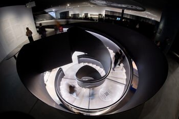 MO muziejuje atidaroma nauja tarptautinė paroda „Gen Z. Viskas vienu metu“