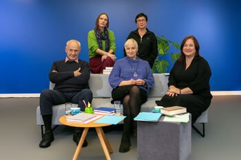 Ar dar mokame skaityti pasaulį? Negrožinė literatūra greito turinio amžiuje