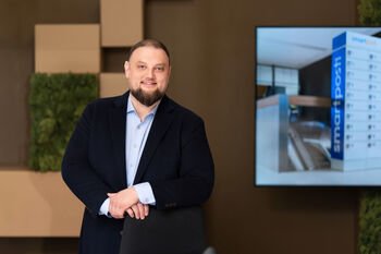 Siuntų kiekis – visai kaip prieš Kalėdas: pradėjus išmokėti pensijų pinigus, penktadaliu išaugo siuntų skaičius