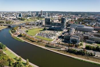 Ilgai laukto Vilniaus kongresų centro architektūrinės idėjos konkursas įsibėgėja: 17 idėjų bus pristatomos viešoje ekspozicijoje