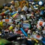 Lietuvoje baterijų atliekų tvarkymo įpročiai keičiasi: mažiau išmeta netinkamai, bet dažniau kaupia namuose