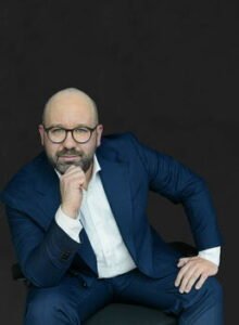 Lietuvos EPĮ lyderis „ZEN.COM“ žengia į Ukrainą: įsigytas „PINbank“ toliau stiprins pozicijas Europos finansų rinkoje