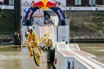 Vilnius ruošiasi didžiausiam vasaros festivaliui: jo metu – dar neregėtos lenktynės virš Neries