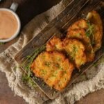 Bulviniai blynai su azijietišku „tvistu“: štai, kaip juos paruošti siūlo maisto tinklaraštininkė Brigita Uyar