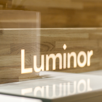 „Luminor“ informuoja apie darbo laiko pokyčius balandžio 30-ąją ir gegužės 1-ąją