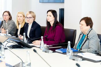 Premjerė aptarė pagalbos smurto aukoms kokybės gerinimo galimybes